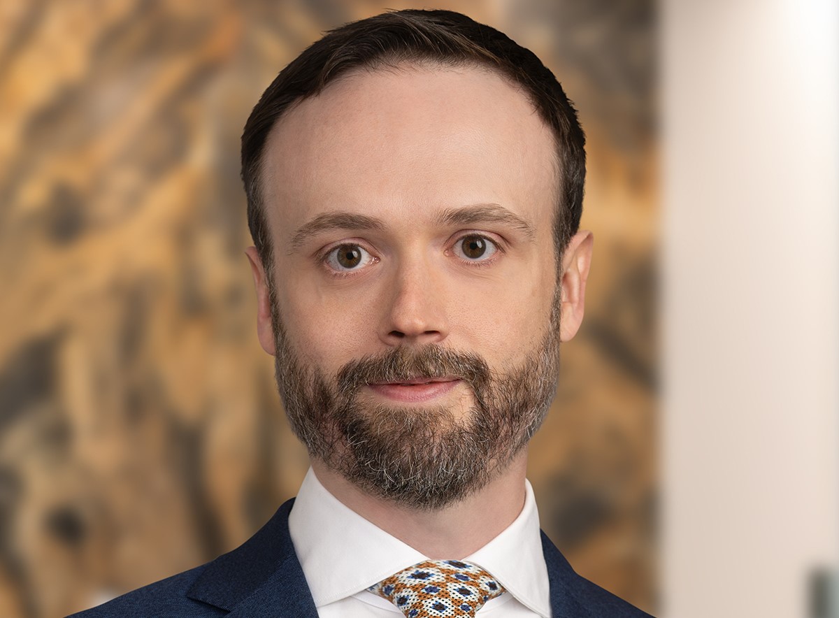 Morgan Lewis stocks arsenal with ex-SEC lawyer