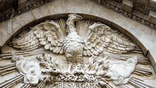 United Kingdom Great Britain England City of London Paternoster architectural ornamental sculpture phoenix statue mythology Latin word Resurgam