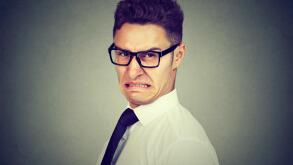 Aversion HiRes 575 X 375