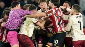 Brawl from Alamy 3Jul25 575x375.jpg