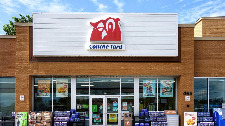 Couche-Tard, convenience store, gas station, Quebec, multinational, company, expansion, service station, food, convenience, rest stop, junk food, road
