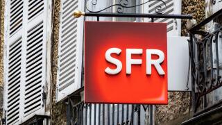 SFR sign in Bayonne, France