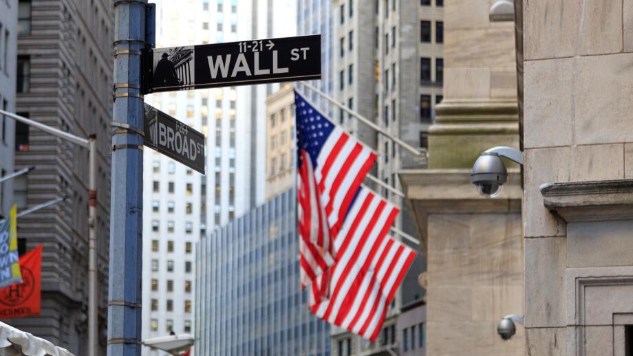 USA, New York, New York City, Lower Manhattan, Wall Street