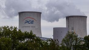 Wroclaw, Poland. 24th May, 2021. 24 May 2021 Bogatynia Poland The lignite mine and the TurA³w power plant are located on the border with the Czech Republic and Germany. The CJEU ordered the mine to be closed. Credit: Krzysztof Kaniewski/ZUMA Wire/Alamy Li