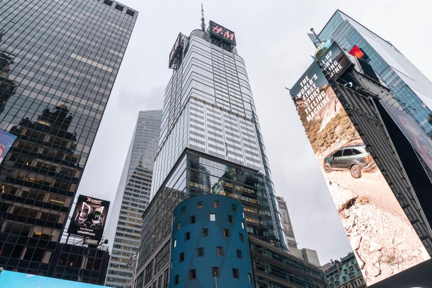 New York, United States. 04th Jan, 2021. View of the building where TikTok parent Bytedance reportedly agreed a 10-year lease of office space at 151 West 42st Street formely known as 4 Times Square in New York on January 4, 2021. (Photo by Lev Radin/Sipa