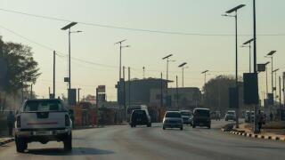 Traffic at Alick Nkhata Road in Lusaka, Zambia, Alamy, 575