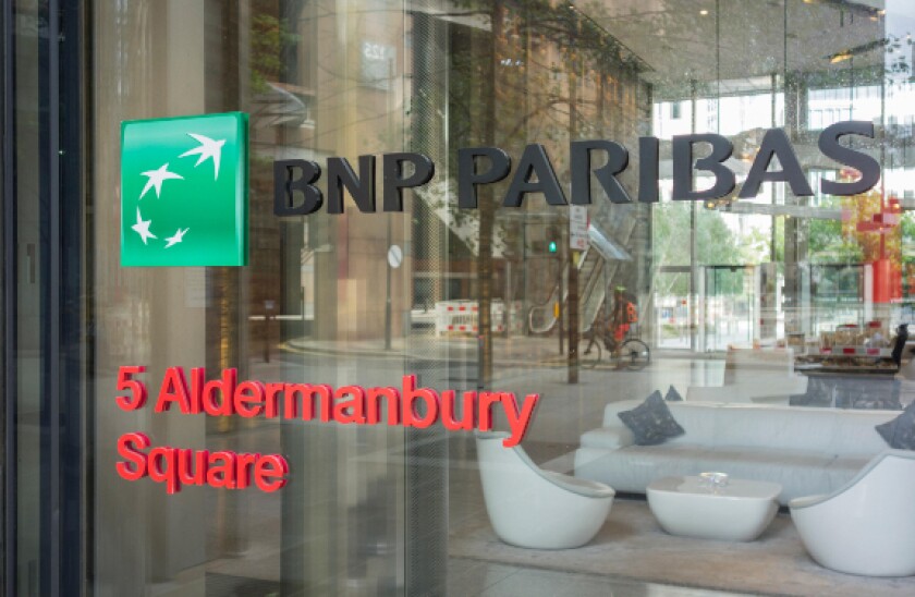 2021-07-19 alamy bnp paribas 575x375