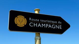 Route de Champagne sign near Epernay.