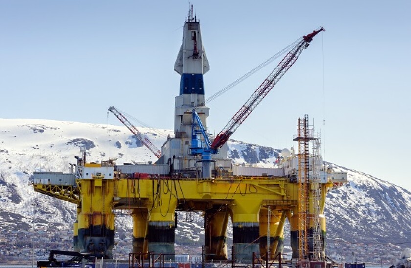 Norway_oil_platform_adobe_575x375.jpg