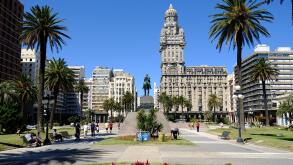 Uruguay Montevideo - Plaza Independencia - Independence Square