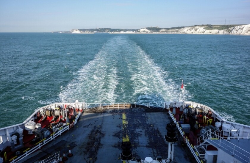 2021-06-19 alamy ferry crossing dover 575x375