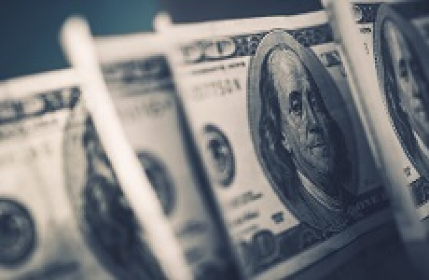 Dollars_US_Fotolia_230x150