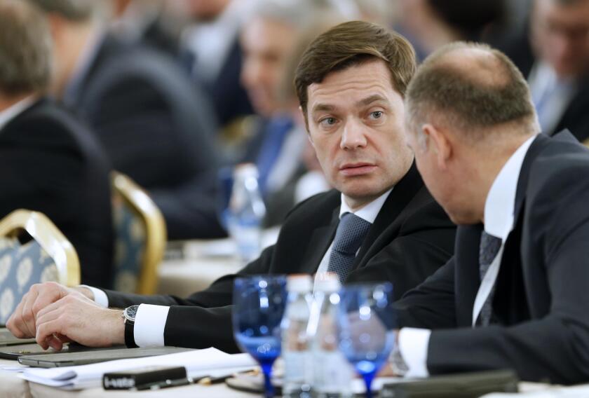 MOSCOW, RUSSIA. MARCH 19, 2015. Alexei Mordashov (L), general director at Severstal and Severgroup, attends a congress of the Russian Union of Industrialists and Entrepreneurs (RSPP) held as part of the 2015 Russian Business Week. Mikhail Japaridze/TASS