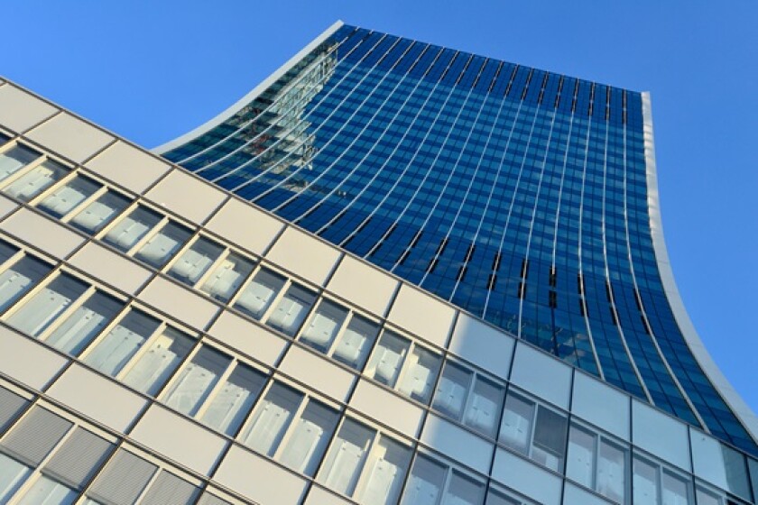 SG building London from Alamy 15Jul25 575x375.jpg