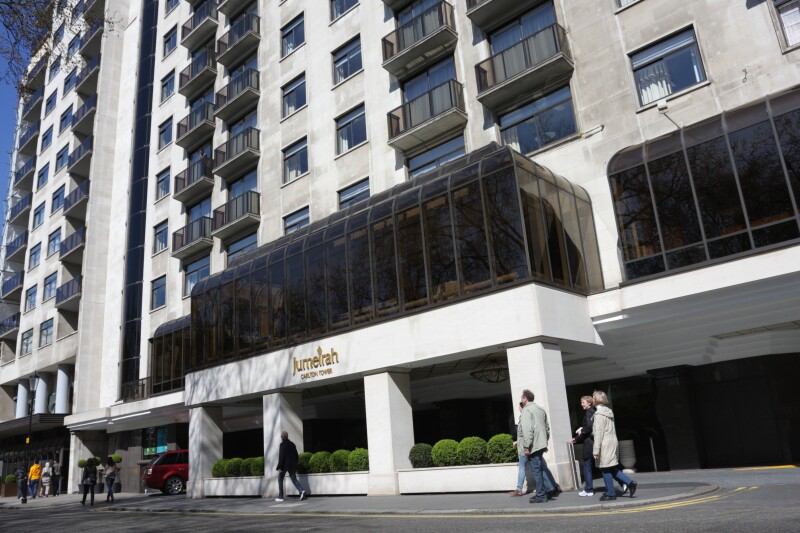 Situated in Cadogan Place near Knightsbridge is the luxury hotel The Jumeirah Carlton Tower.