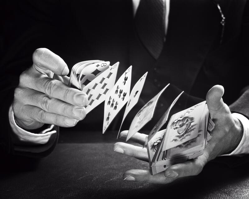 1960s HANDS OF MALE CARD FLOURISHING ARTIST SHOOTING DECK OF PLAYING CARDS FROM RIGHT TO LEFT HAND A PERFORMANCE OF CARDISTRY - s14574 HAR001 HARS OCCUPATIONS CONCEPT MOTION BLUR CONCEPTUAL CARD GAME SHUFFLING ARTISTRY SHUFFLE SYMBOLIC CONCEPTS PERFORMERS