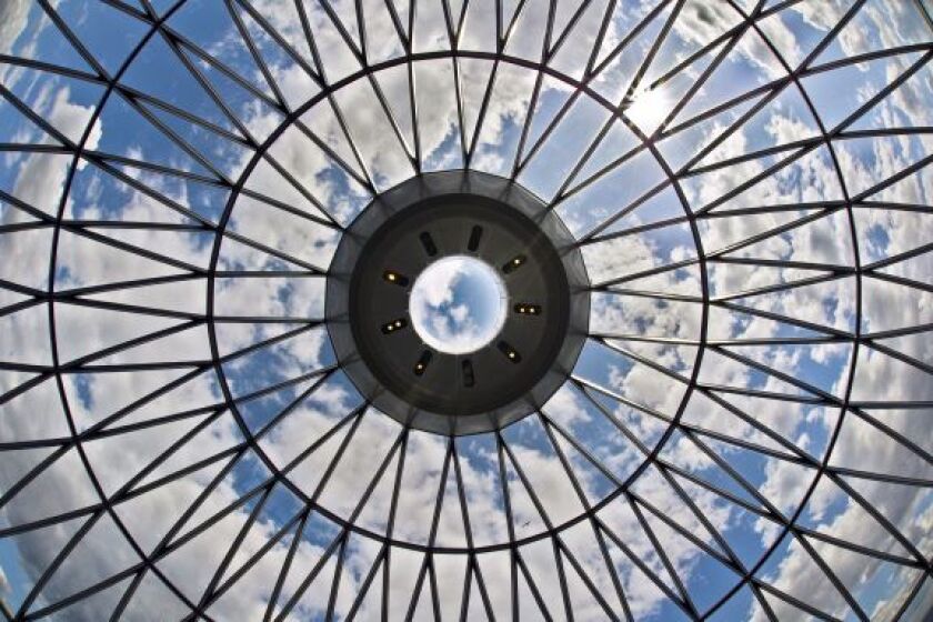 Glass_Ceiling_8Mar21_Alamy_575