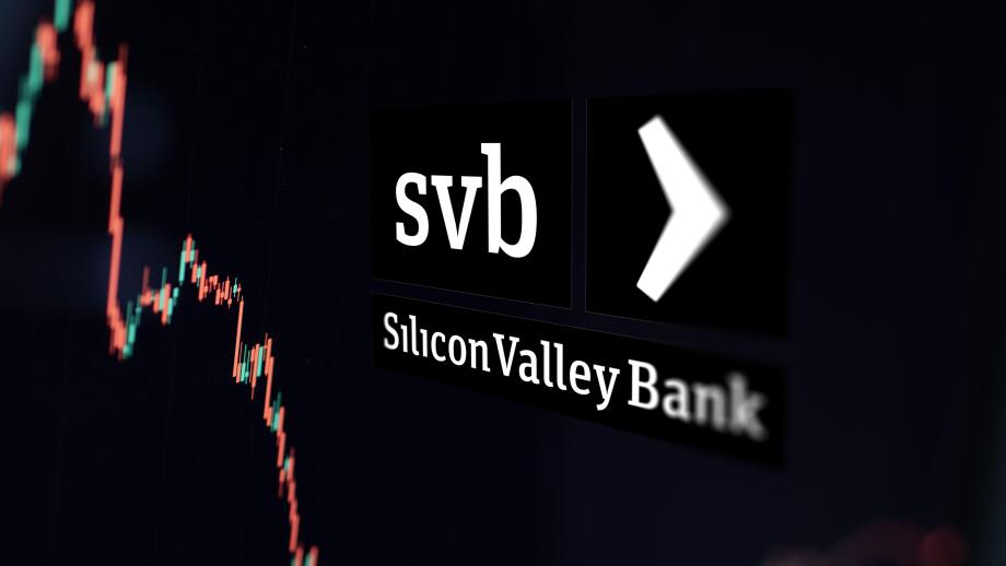 US regulators announces to protect Silicon Valley Bank depositors.