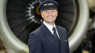 Lufthansa pilot from co for use 575x375