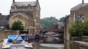 Longboats moored Skipton North Yorkshire UK. Image shot 07/2008. Exact date unknown.