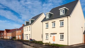 New house build housing estate in 2013. Reading, Berkshire, South East England, GB, UK.