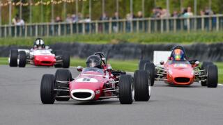 Steve Nichols, Chevron-Ford B17, Derek Bell Cup, a twenty minute race featuring single seater 1-litre Formula 3 cars that competed in the years 1964 -