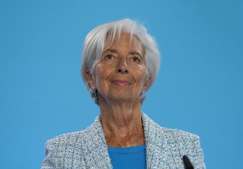 06 June 2024, Hesse, Frankfurt/Main: Christine Lagarde, President of the European Central Bank (ECB), stands on the podium at the press conference after the Council meeting. The deposit rate for parked money from commercial banks is reduced by 0.25 percen