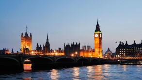Big Ben and the Houses of Parliament at dusk