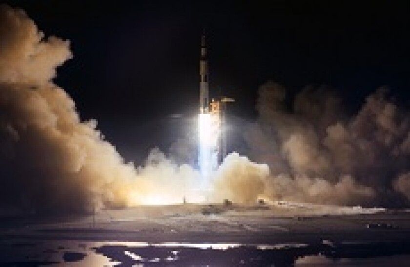 Apollo_17_alamy_230x150