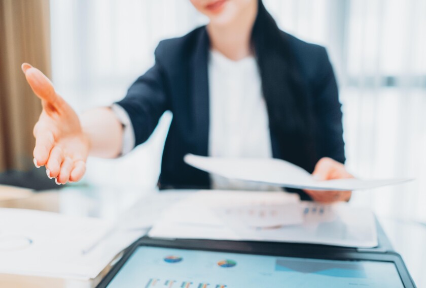 Recruiter handshake from Alamy 26 Jan