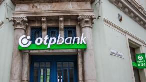 OTP bank (otpbank) logo on a building is seen in Eger, Hungary on 3 November 2019 (Photo by Michal Fludra/NurPhoto)