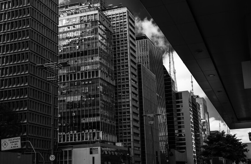 Skyscrappers_AdobeStock_575x375_20Jan21