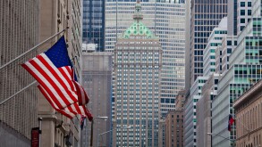 USA, United States, America, New York, Manhattan, Midtown, Park Avenue, architecture, avenue, big apple, city, dense, flags, gla