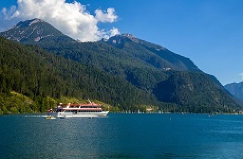 Lake_Austria_Fotolia_230x150