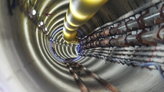 Tennet 5km tunnel under Elbe 2025 from Alamy 30Oct25 575x375.jpg