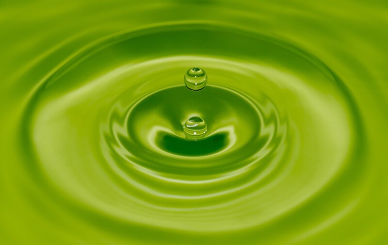 green-water-ripples-drop-780