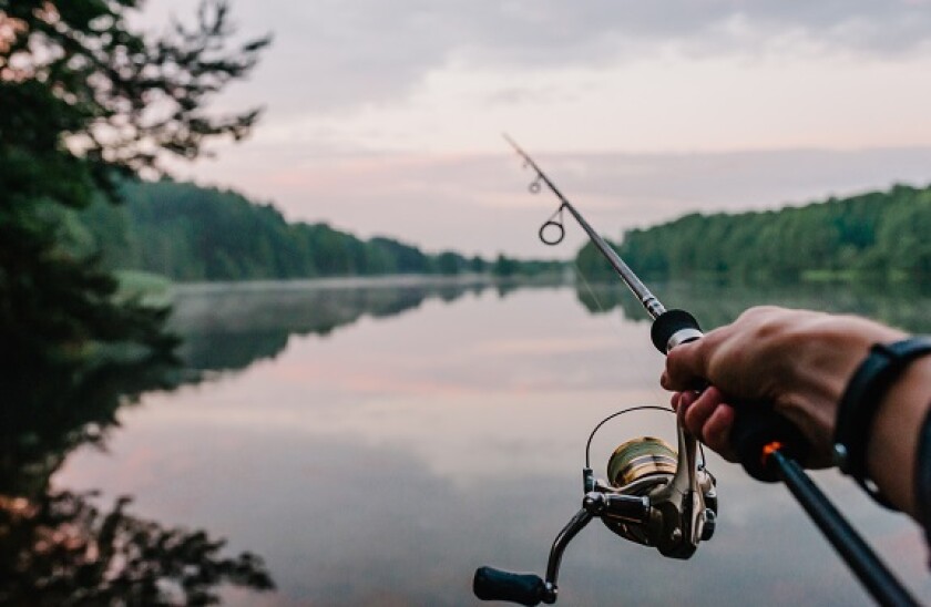 Adobes_fishing_575x375_Jan21