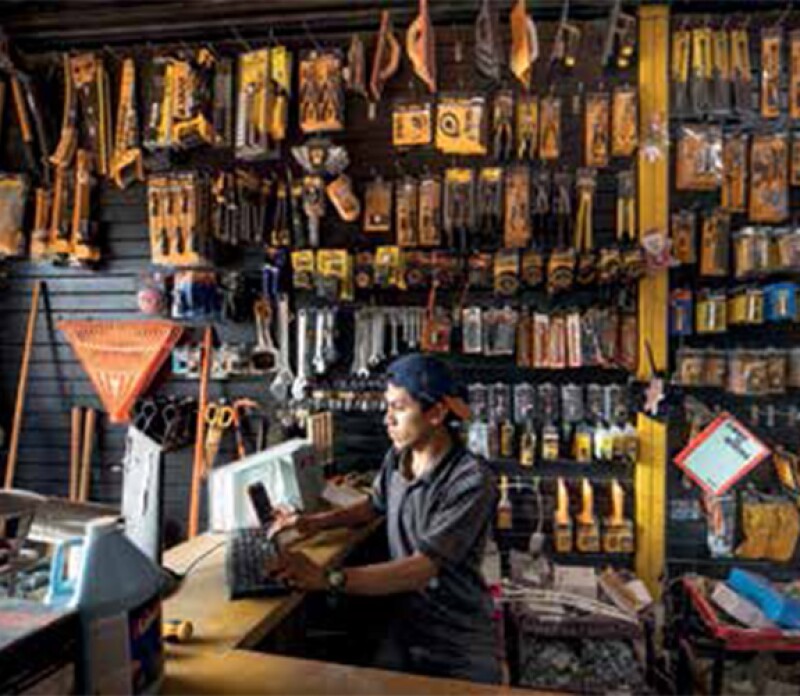 hardwarestoreguatemala.jpg
