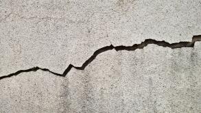 crack in a concrete wall