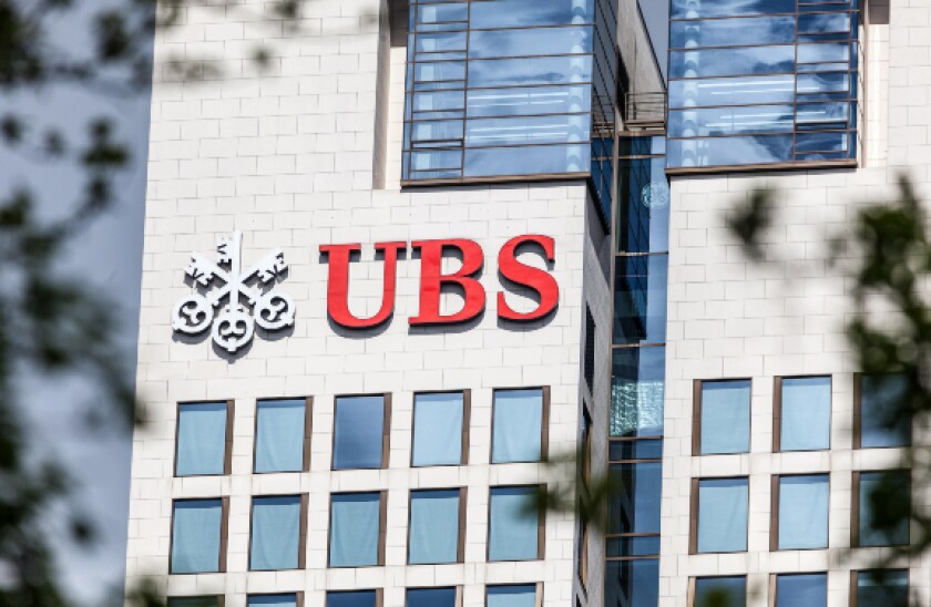 alamy 2021-07-20 ubs 575x375