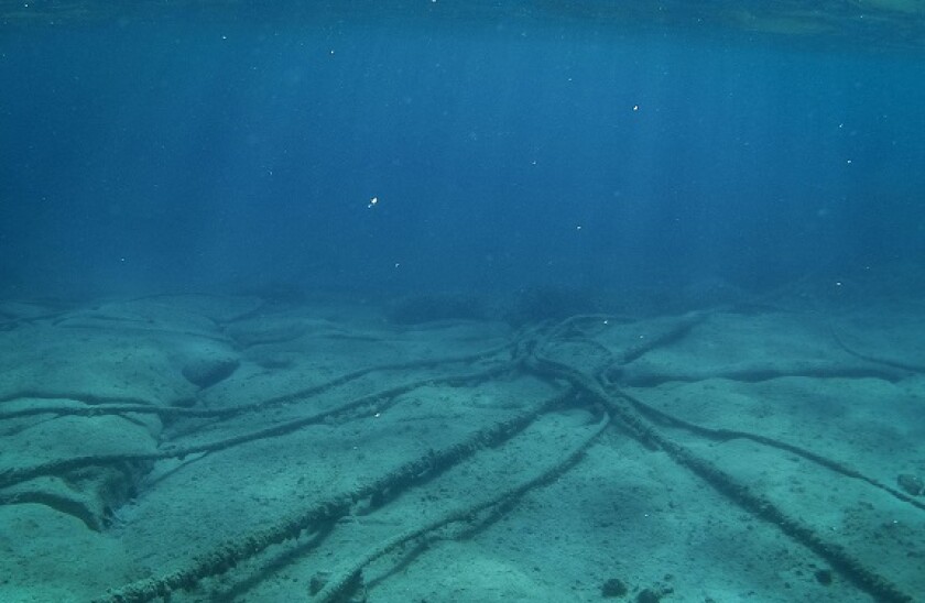 sea_cables_alamy_575x375_March26_2021.jpg