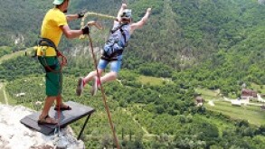 bungee 230px