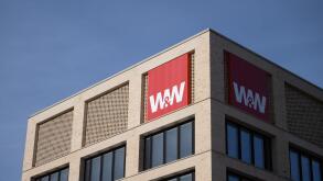 05 April 2024, Baden-Wurttemberg, Kornwestheim: The logo of the financial group Wustenrot & Wurttembergische Group (W&W) can be seen on the company campus. Photo: Marijan Murat/dpa