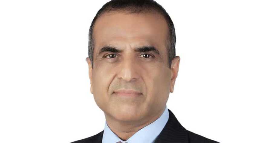 Sunil Bharti Mittal white bkgd.jpg