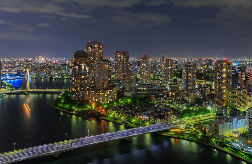 japan-mar25-tokyo_skyline_EWJE2M.jpg
