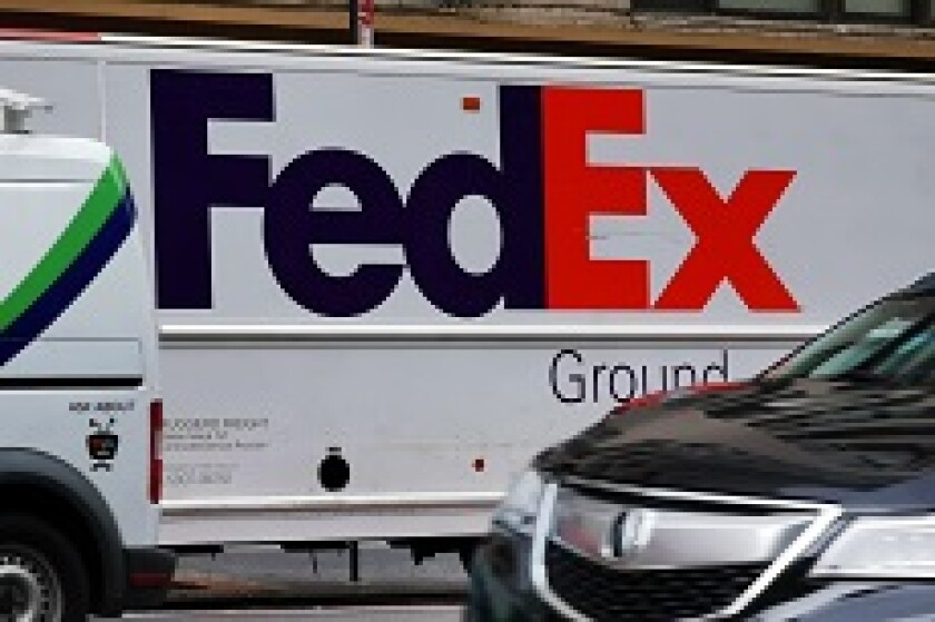 Fedex_truck_PA_230_153