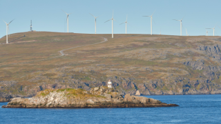 Norsk Hydro windmill park Alamy 19Feb24.png