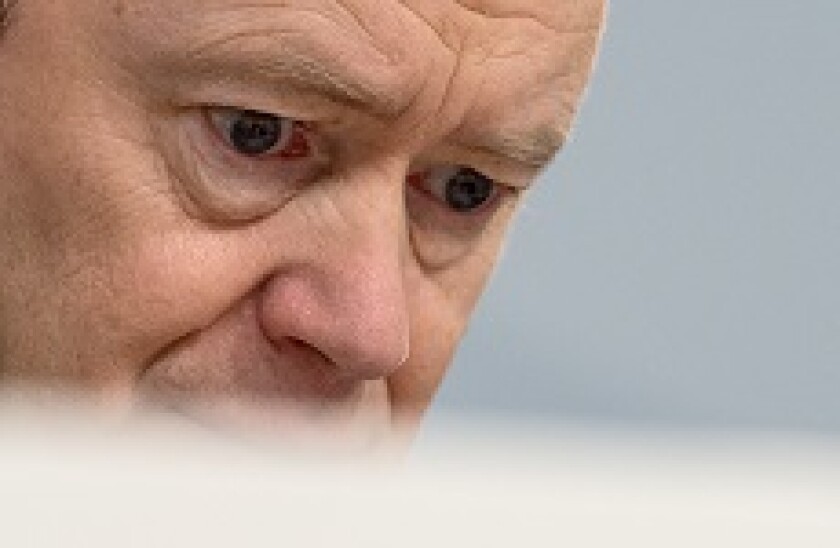 John Cryan Deutsche Bank CEO 230x150