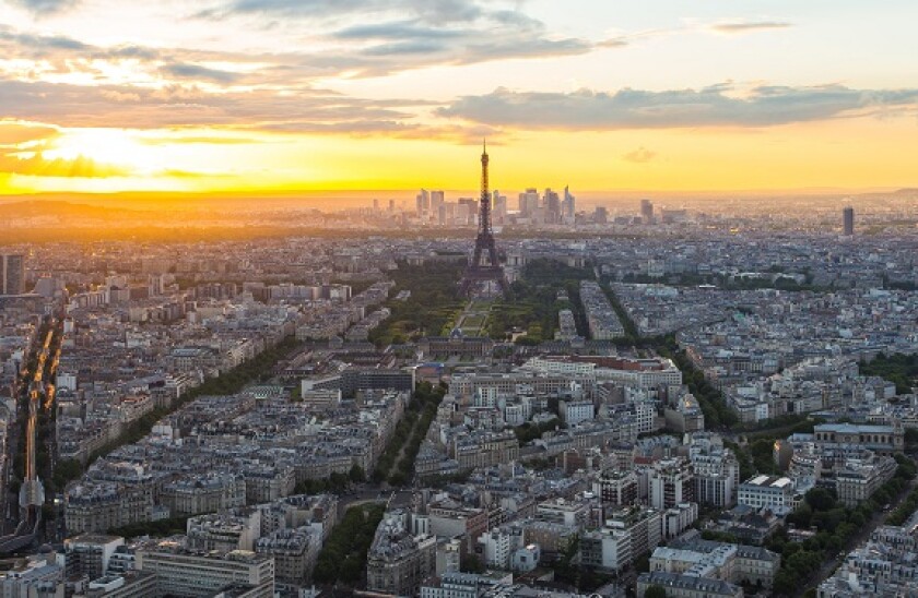 Paris_city_skyline_alamy_575x375_June15.jpg