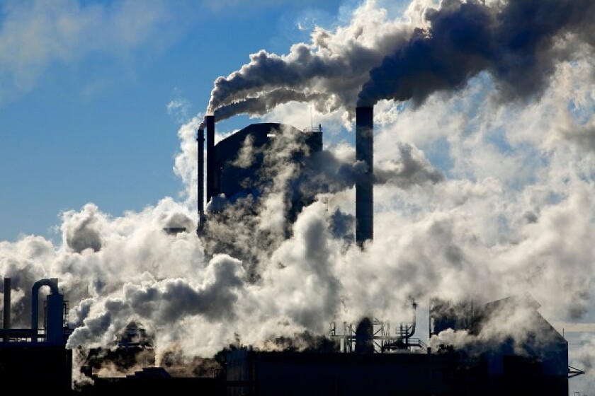 Pollution fibre factory Jesup Georgia from Alamy 29Jun23 575x375